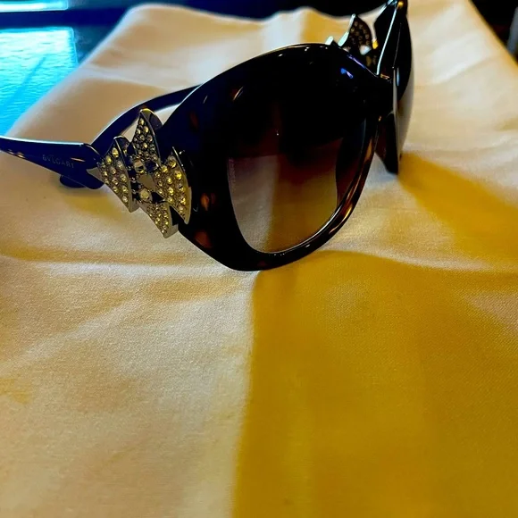 BVLGARI | Other | Bvlgari Womens Sunglasses | Poshmark display picture 2